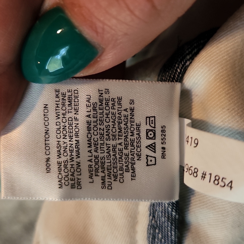 Express Men Shorts - Picture 7 of 7